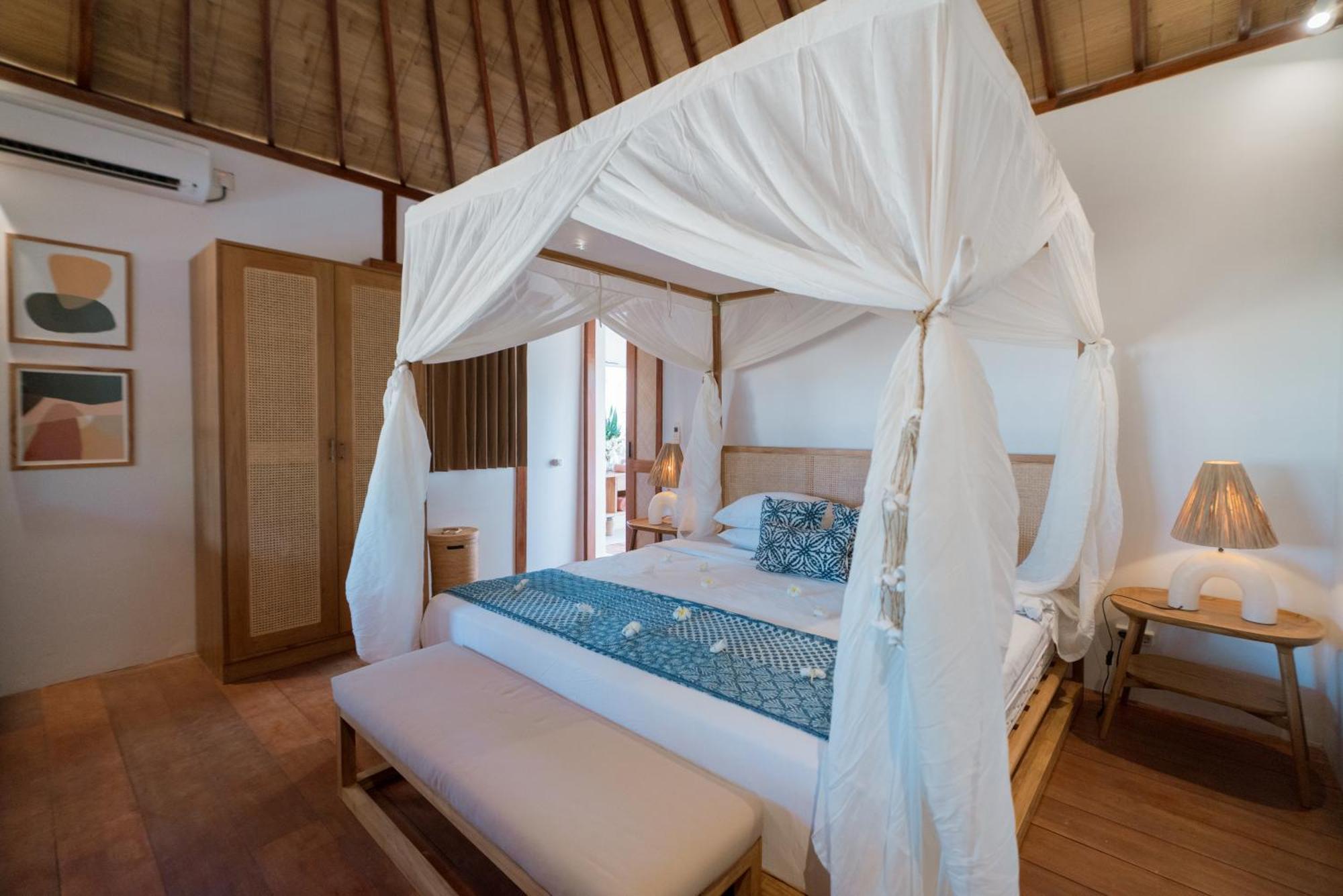 The Gili Beach Resort กีลีตราวางัน ภายนอก รูปภาพ