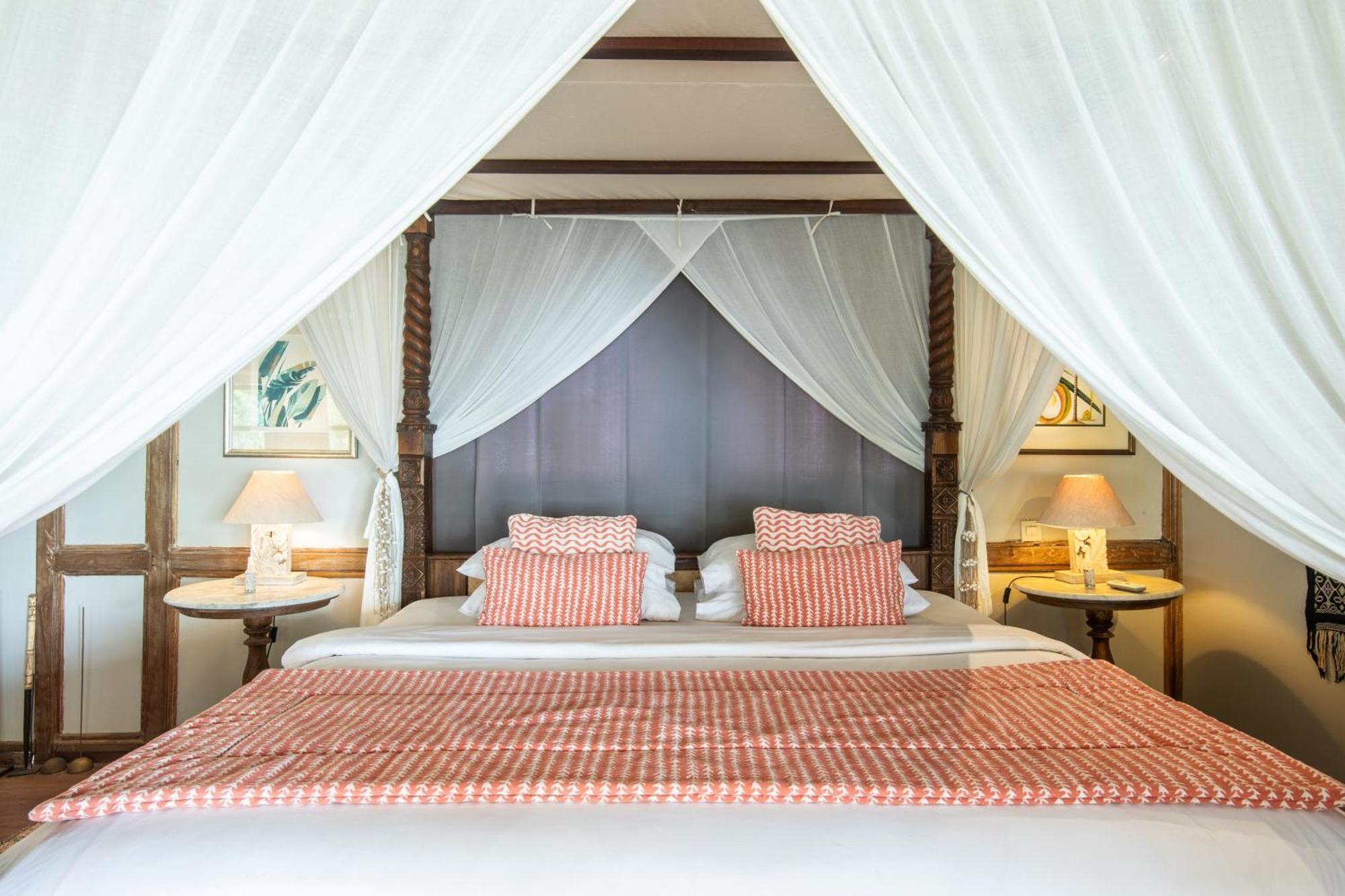 The Gili Beach Resort กีลีตราวางัน ภายนอก รูปภาพ