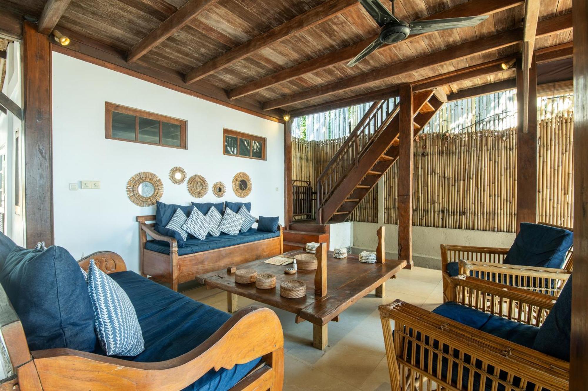 The Gili Beach Resort กีลีตราวางัน ภายนอก รูปภาพ