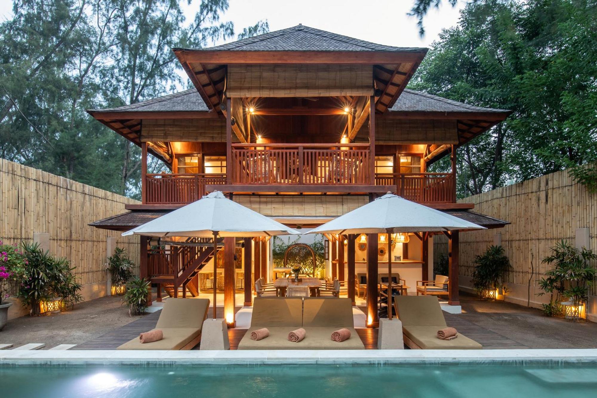 The Gili Beach Resort กีลีตราวางัน ภายนอก รูปภาพ