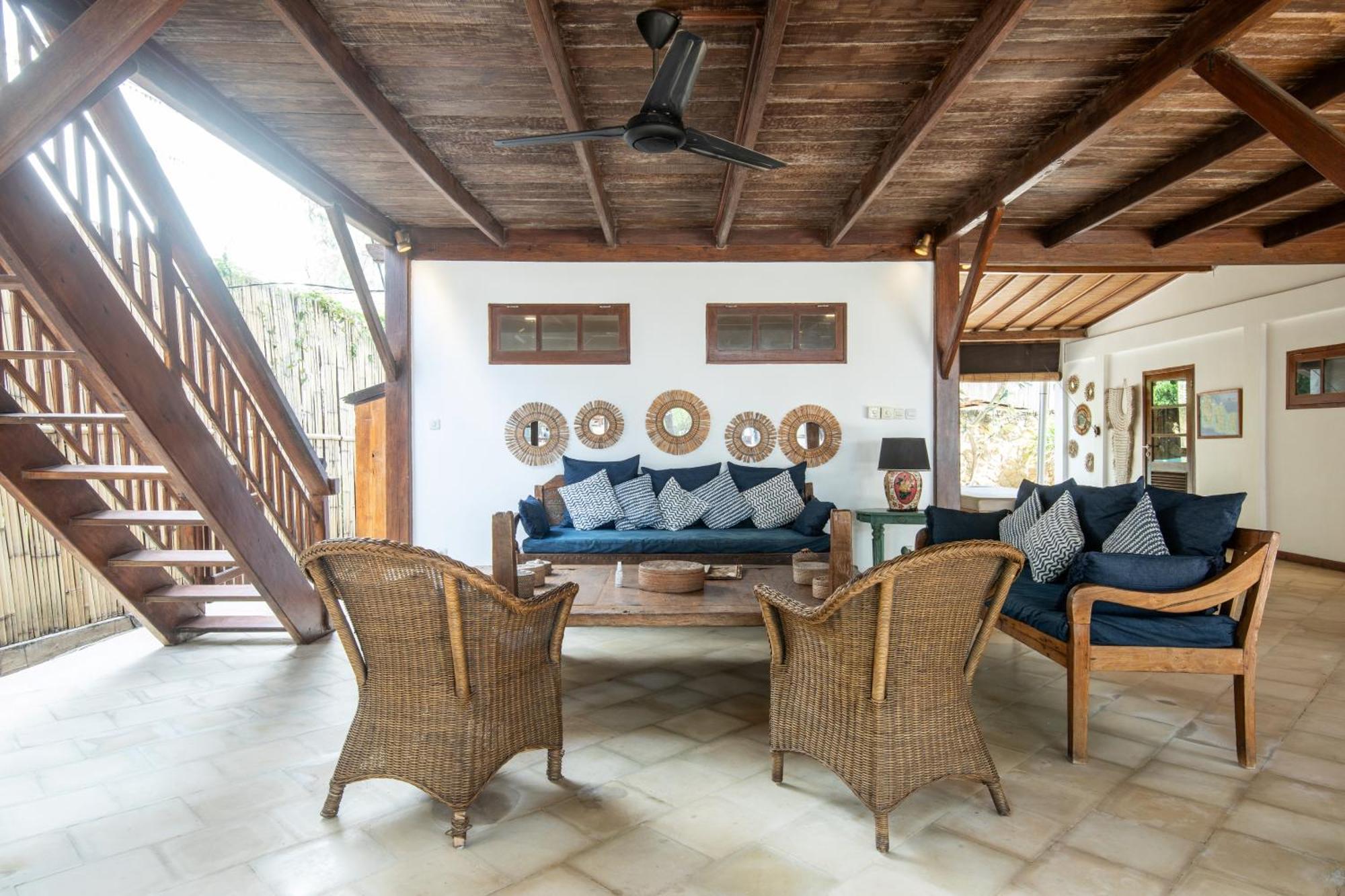 The Gili Beach Resort กีลีตราวางัน ภายนอก รูปภาพ